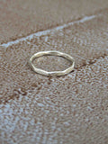 טבעת פינקי מעוין |  Pinky Ring T