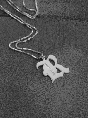 שרשרת אות גותית  | Gothic signal necklace