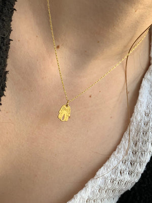 שרשרת חמסה מיניאטורית | Miniature "Hamsa" Necklace