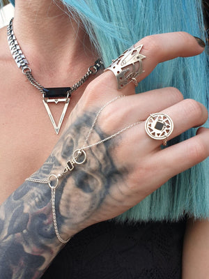 שרשרת ענק משולש בר | Huge Triple Bar Necklace