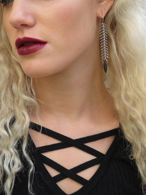 עגילי Black Dahl | Black Dahl Earrings