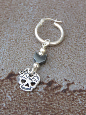 עגיל חישוק גולגולת בת  | Girl Skull Hoop Earring